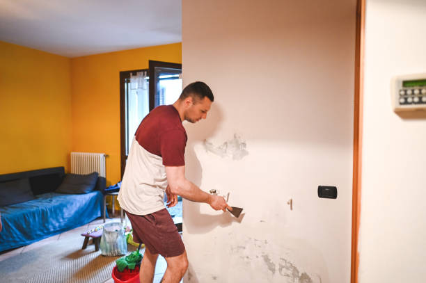 Best Water Damage Restoration  in Riverbank, CA
